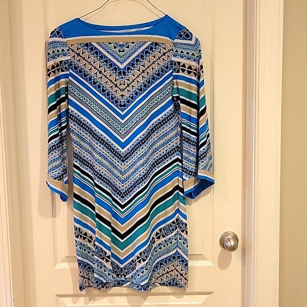 Beige by ECI and blue print dress. Size 8, Stretchy material.